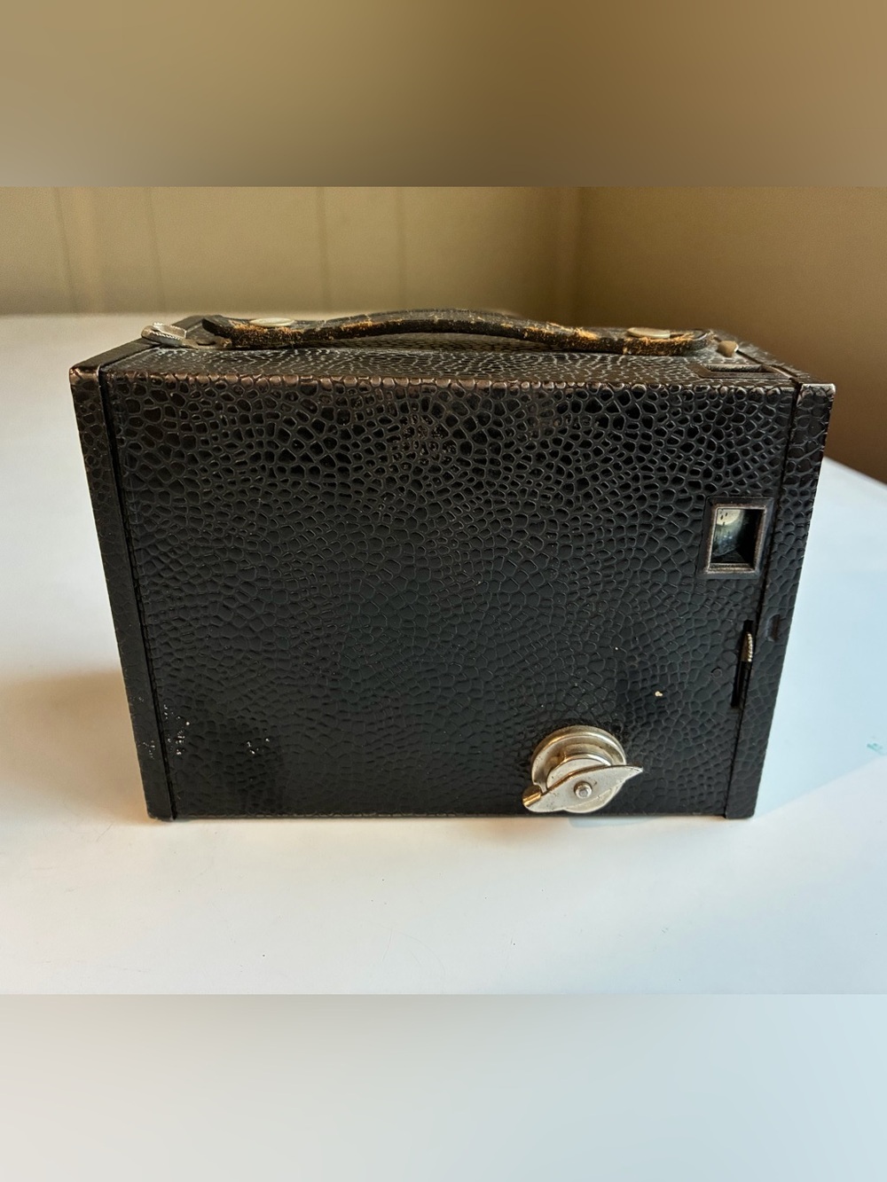 Vintage Eastman Kodak No. 2 Cartridge Hawk-Eye Model A Box Camera